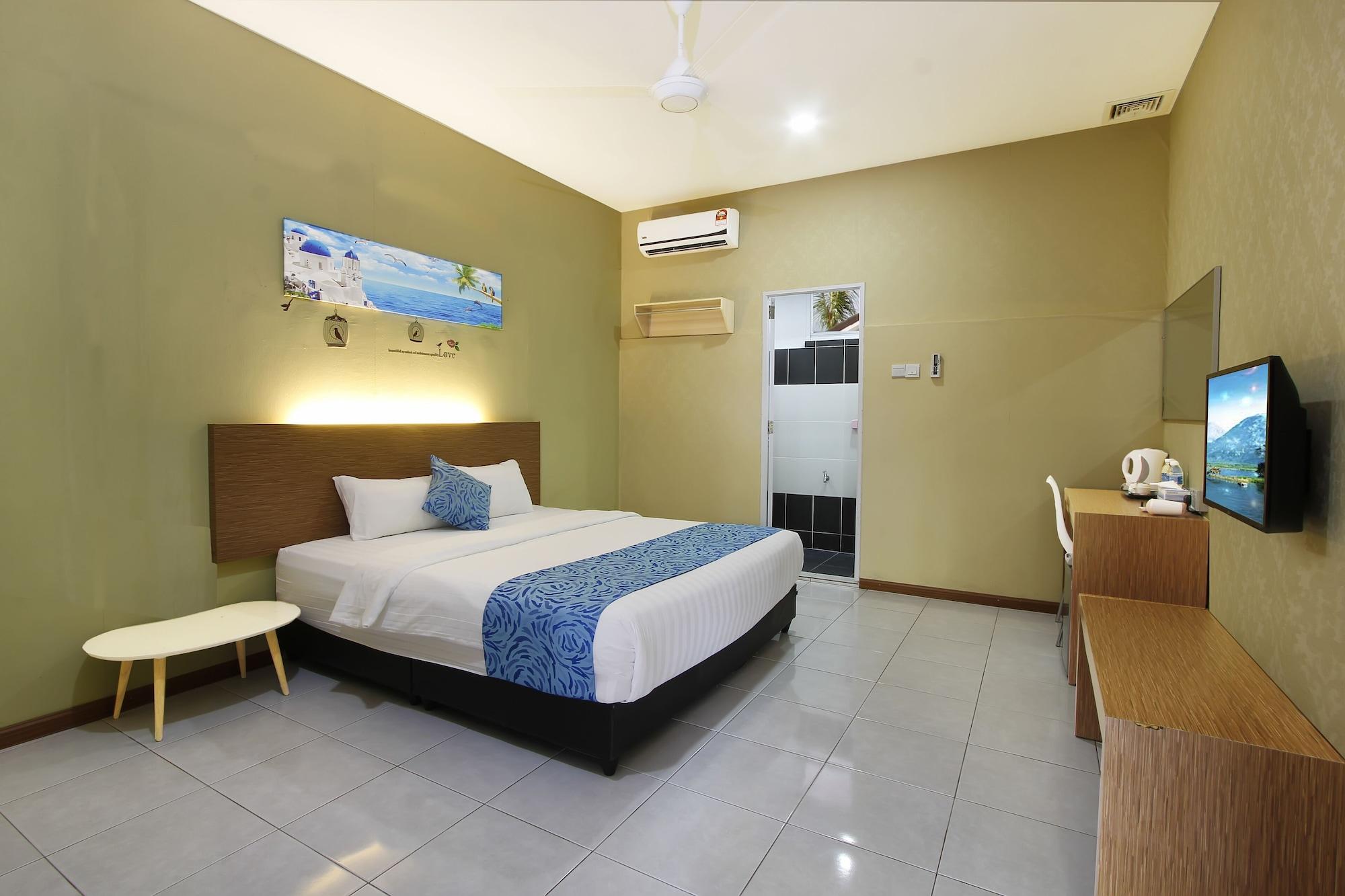 Lavigo Resort Pantai Cenang  Exterior photo